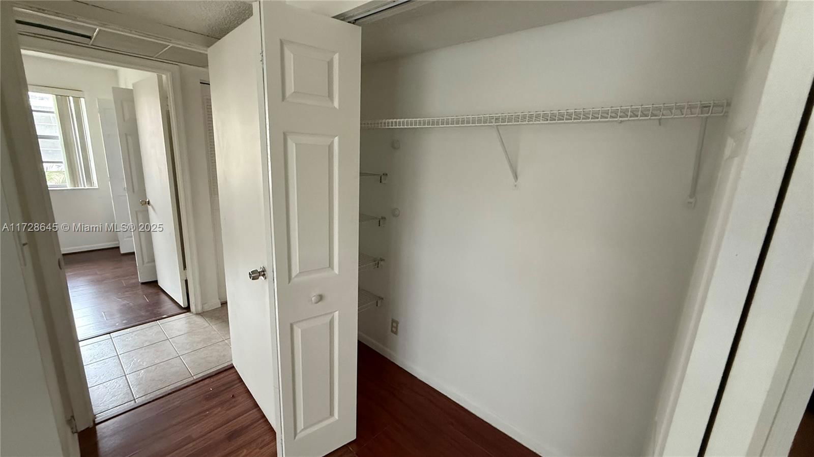 Real estate property located at 1032 Twin Lakes Dr #21-G, Broward, Lakewood Village, Coral Springs, FL