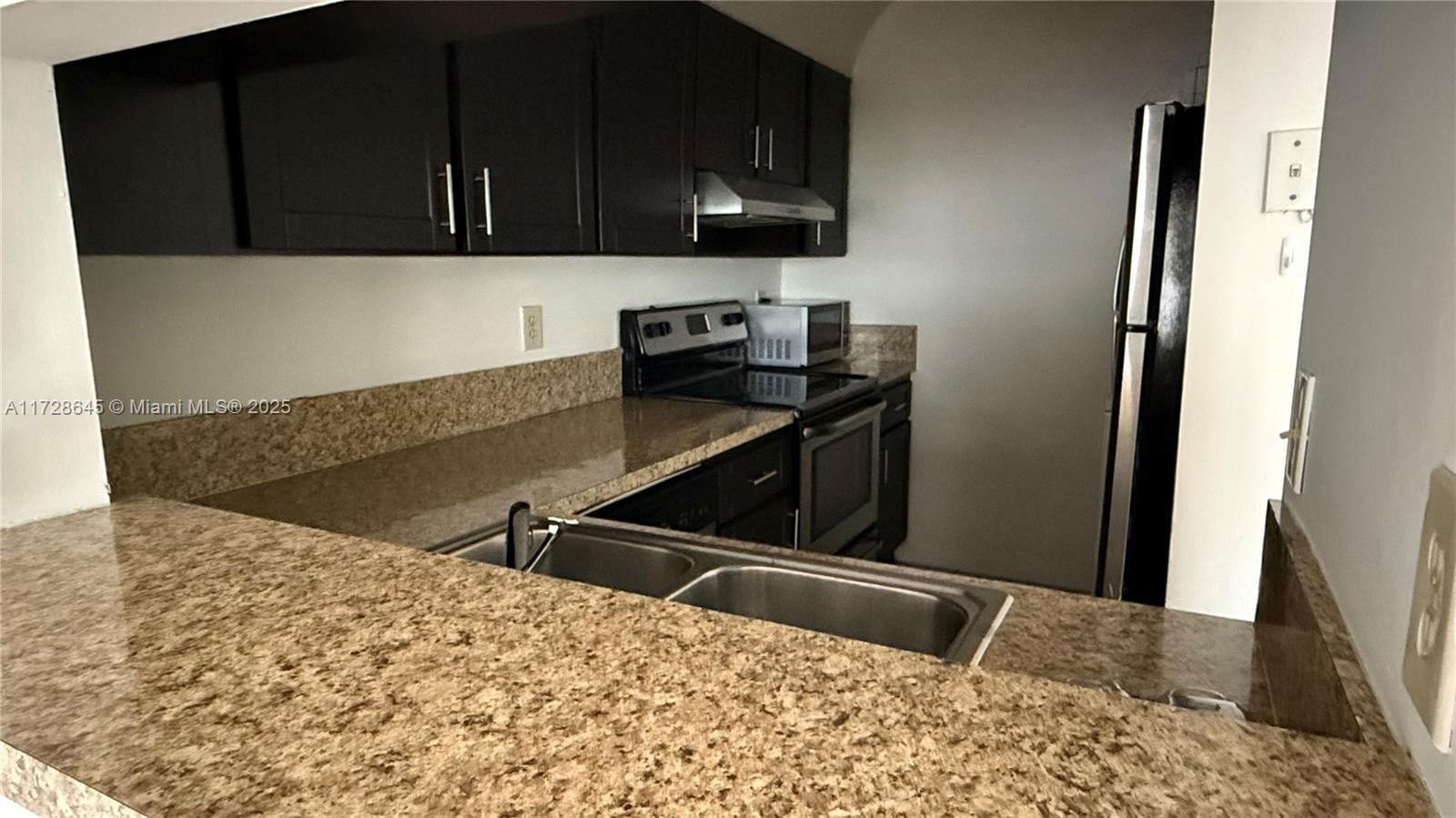 Real estate property located at 1032 Twin Lakes Dr #21-G, Broward, Lakewood Village, Coral Springs, FL