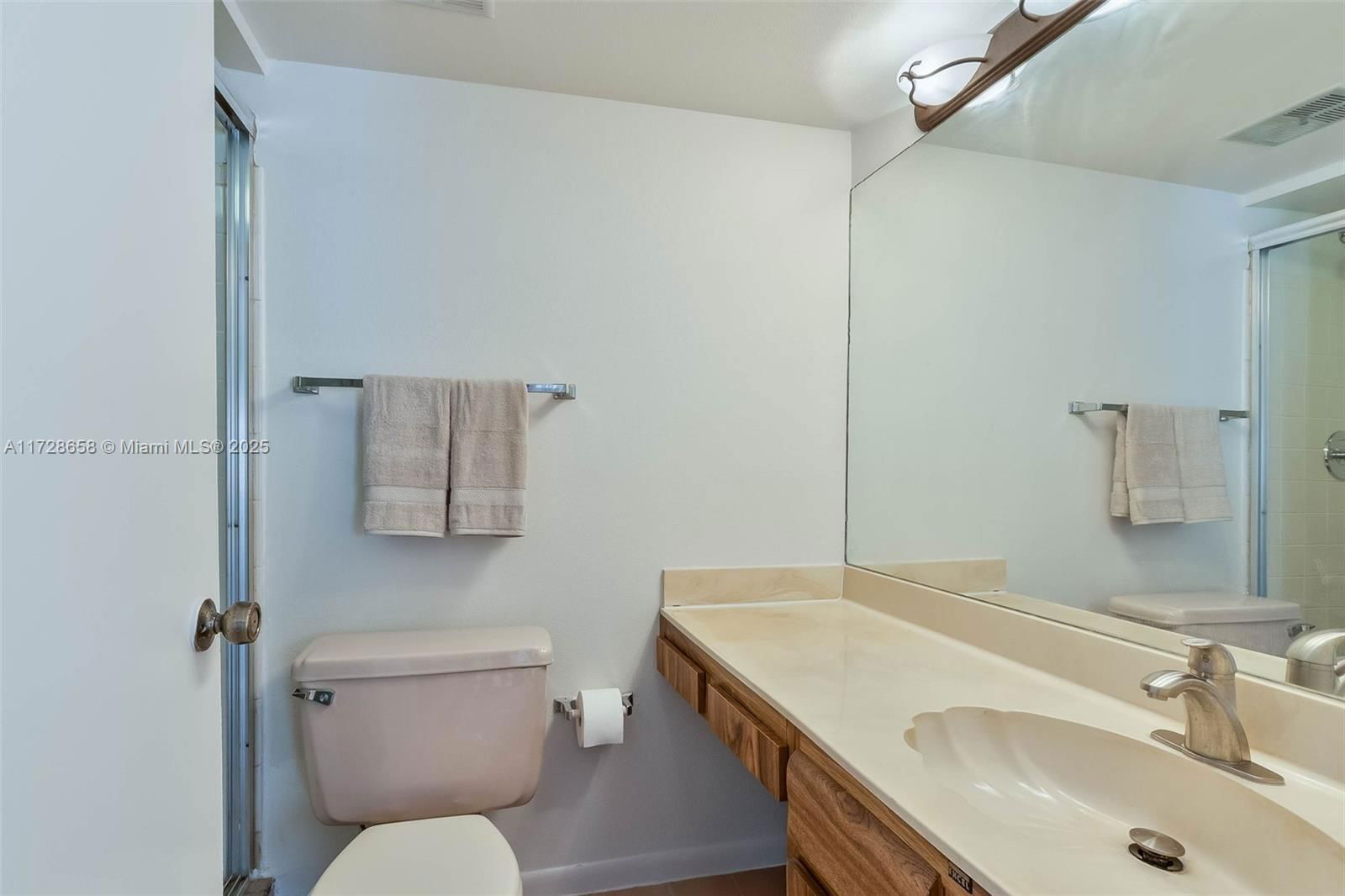 Real estate property located at 6854 114th Pl E60, Miami-dade, Snapper Village Phase Ii, Miami, FL