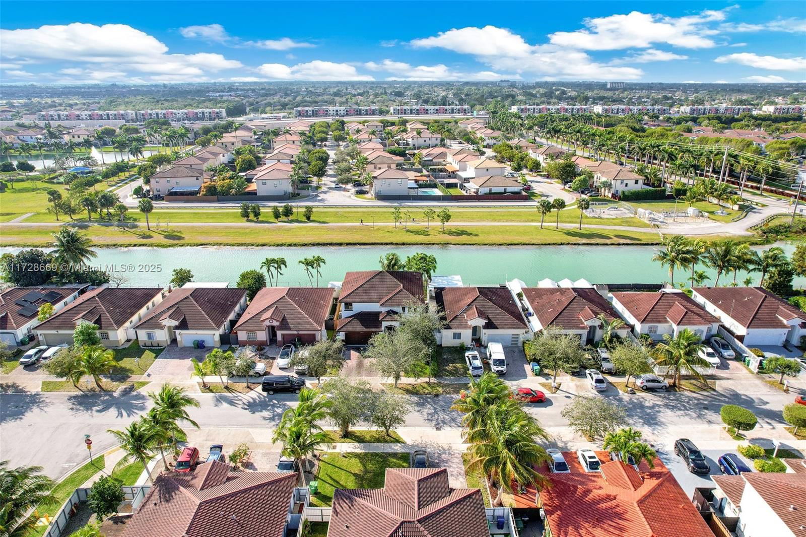 Real estate property located at 22542 103rd Ct, Miami-dade, Herfa Sub, Cutler Bay, FL