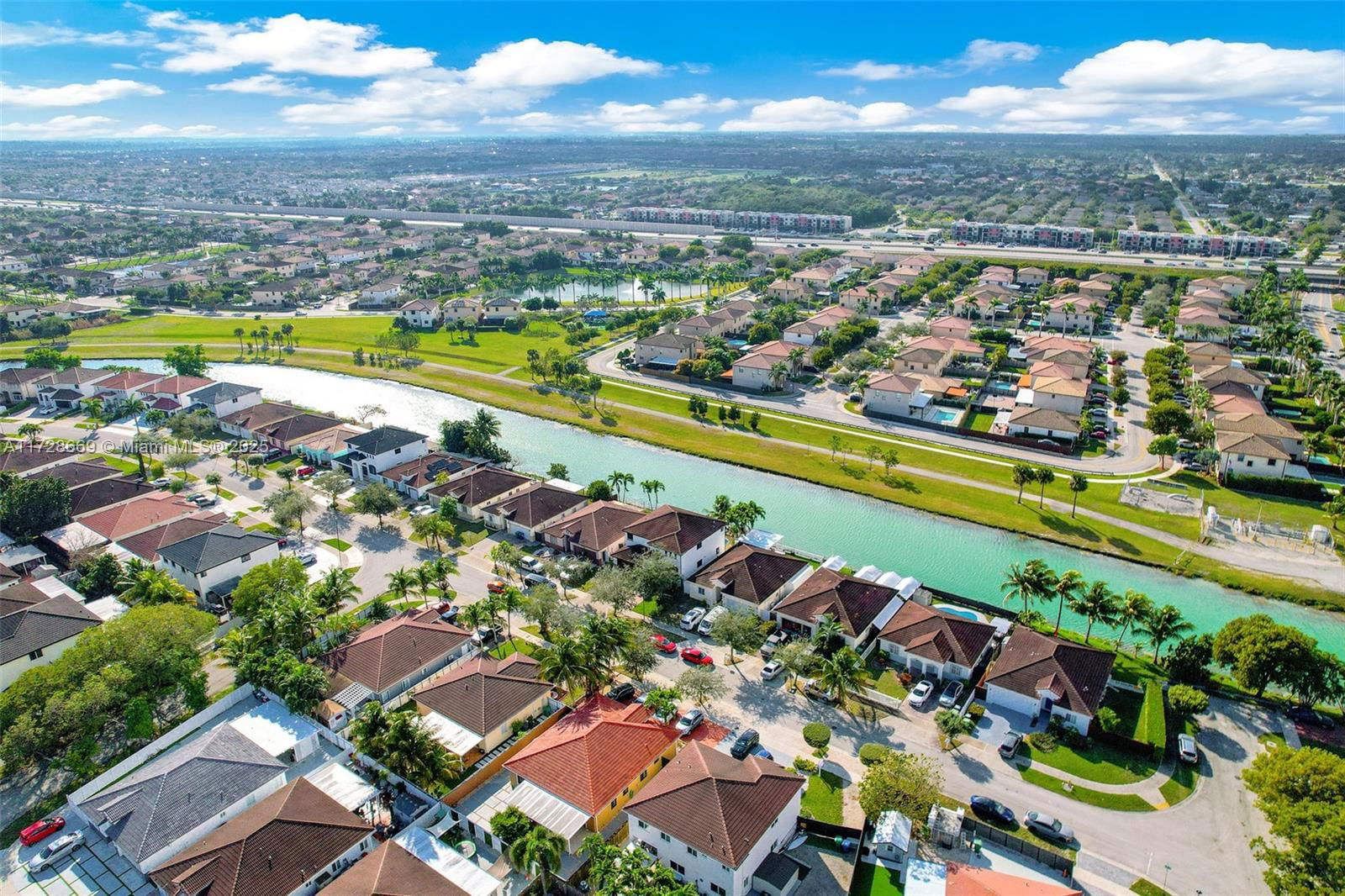 Real estate property located at 22542 103rd Ct, Miami-dade, Herfa Sub, Cutler Bay, FL