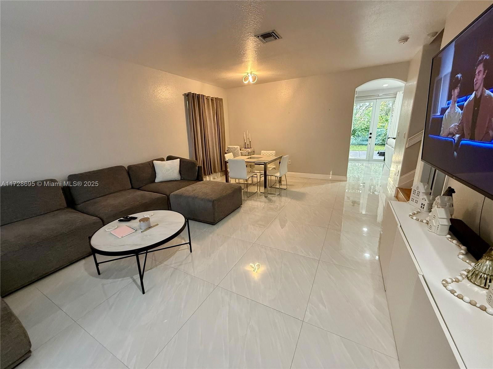 Real estate property located at 1480 18th Ter, Miami-dade, Shores At Keys Gate, Homestead, FL