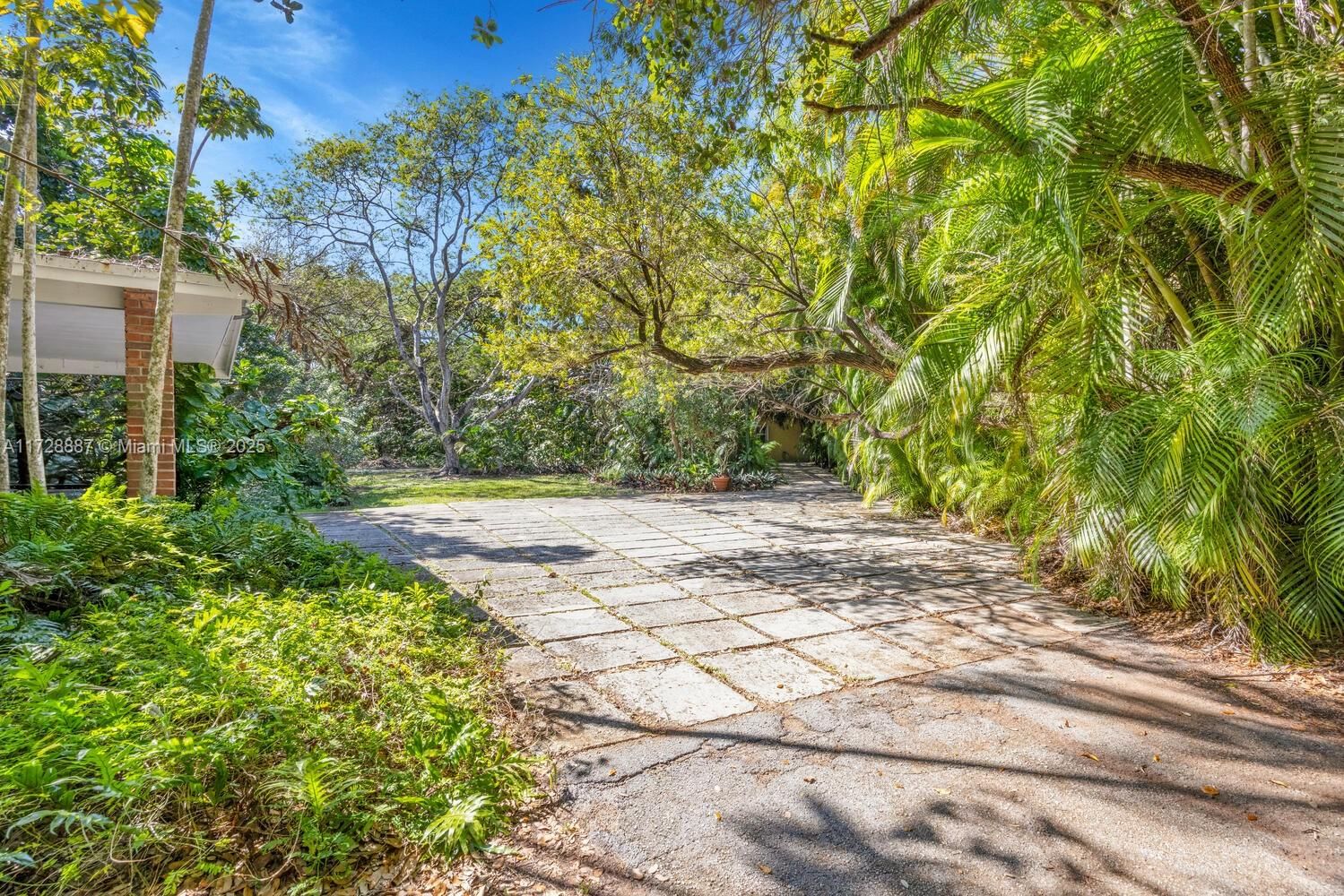 Real estate property located at 15000 Old Cutler Rd, Miami-dade, Suburban Estates, Palmetto Bay, FL