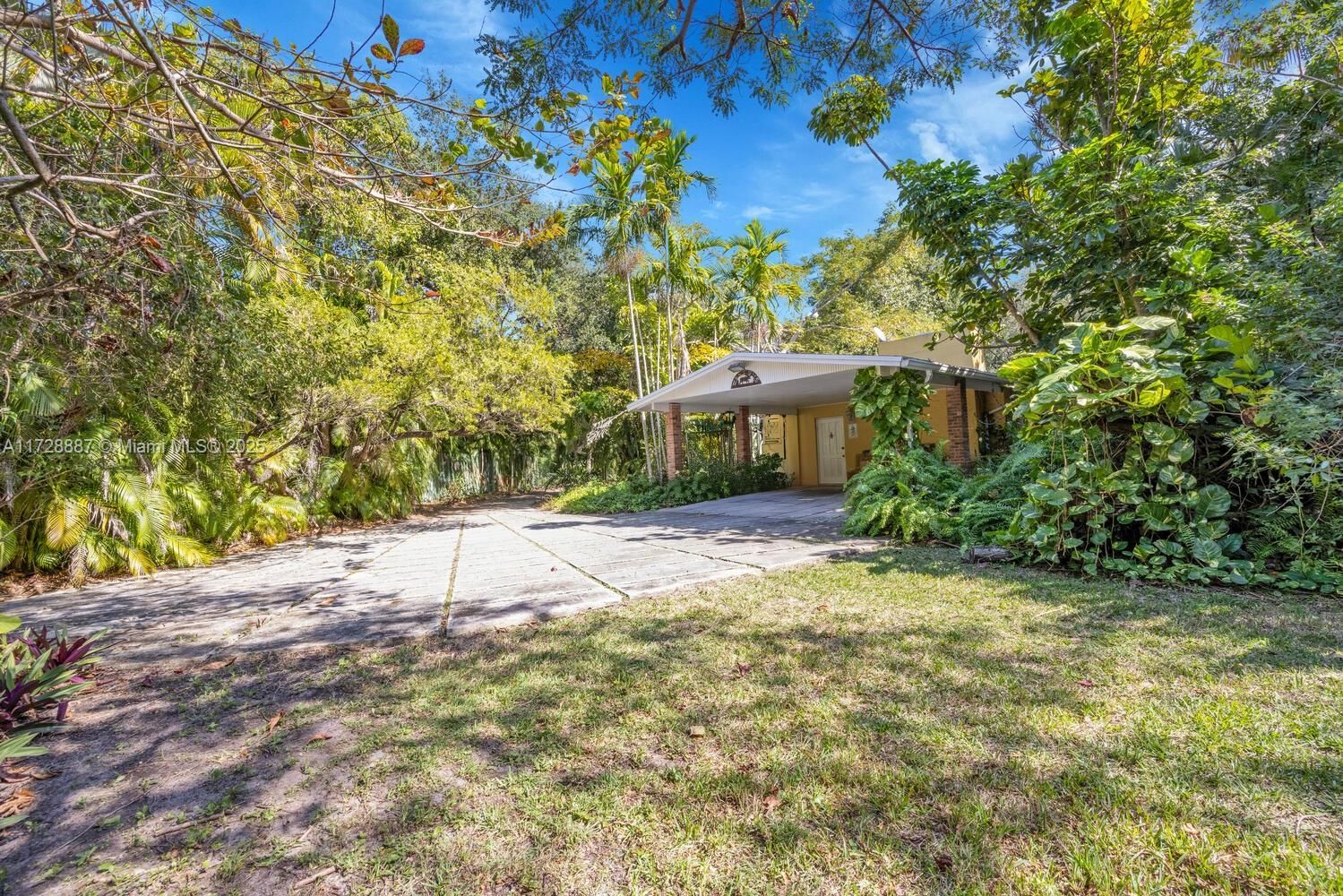 Real estate property located at 15000 Old Cutler Rd, Miami-dade, Suburban Estates, Palmetto Bay, FL