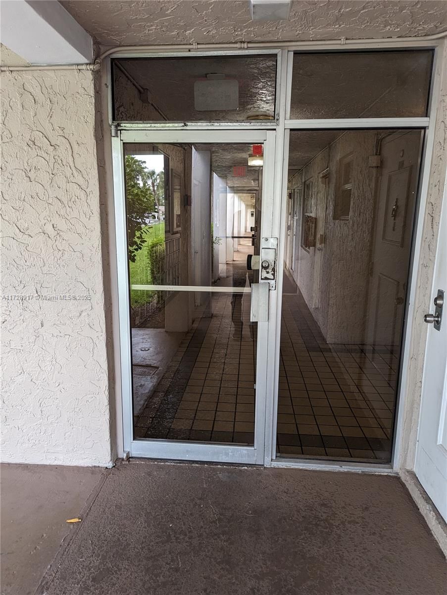 Real estate property located at 1100 87th Ave #206, Broward, Sherwood Square Condomini, Coral Springs, FL