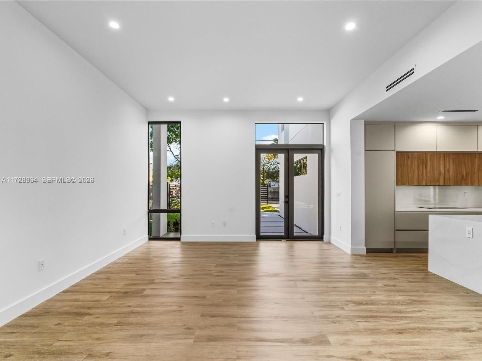 Real estate property located at 2285 17th Ter, Miami-dade, Shenandoah, Miami, FL