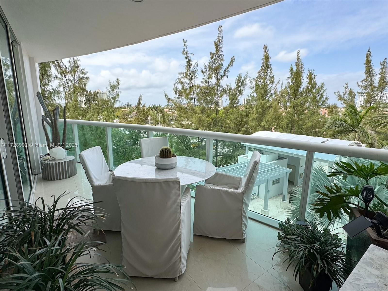 Real estate property located at 19400 Turnberry Way #412, Miami-Dade, THE PARC AT TURNBERRY ISL, Aventura, FL