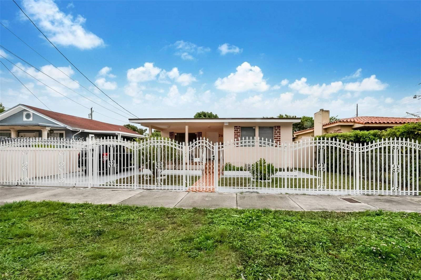Real estate property located at 2911 27 Street, Miami-dade, South Bay Estates, Miami, FL