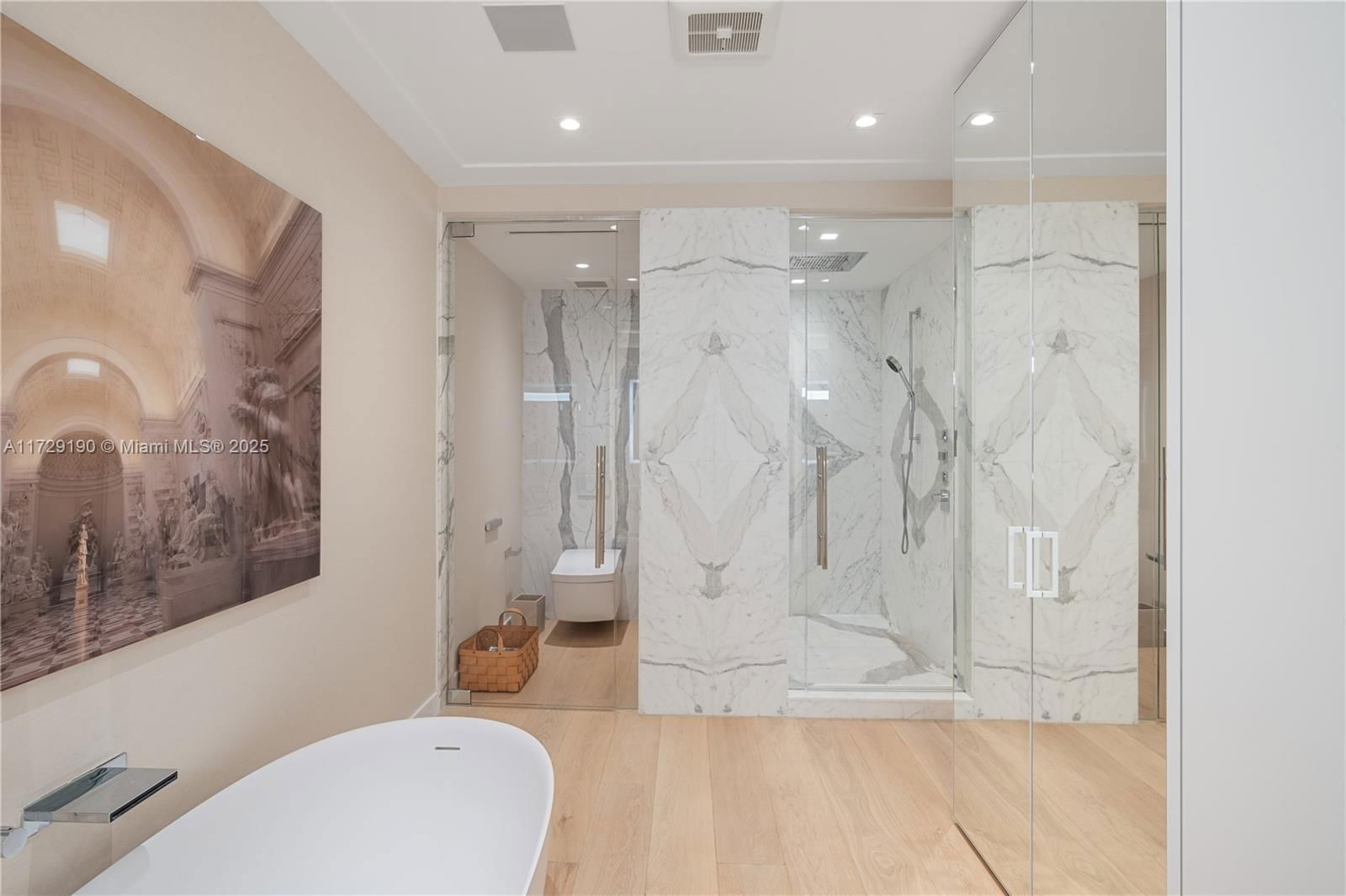 Real estate property located at 6800 Fisher Island Dr #6881, Miami-dade, Palazzo Del Sol/della Lun, Miami Beach, FL