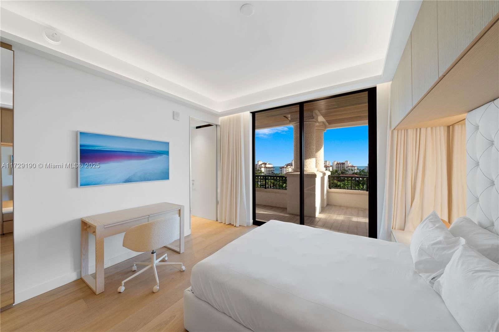 Real estate property located at 6800 Fisher Island Dr #6881, Miami-dade, Palazzo Del Sol/della Lun, Miami Beach, FL