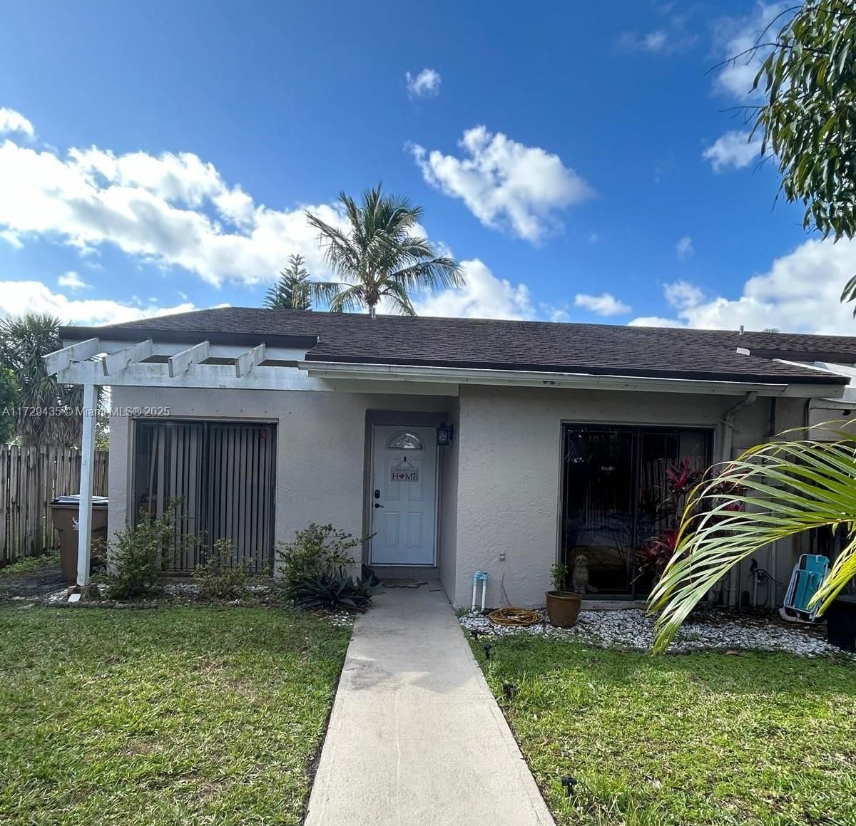 Real estate property located at 930 52nd St #930, Broward, The Lakes, Deerfield Beach, FL
