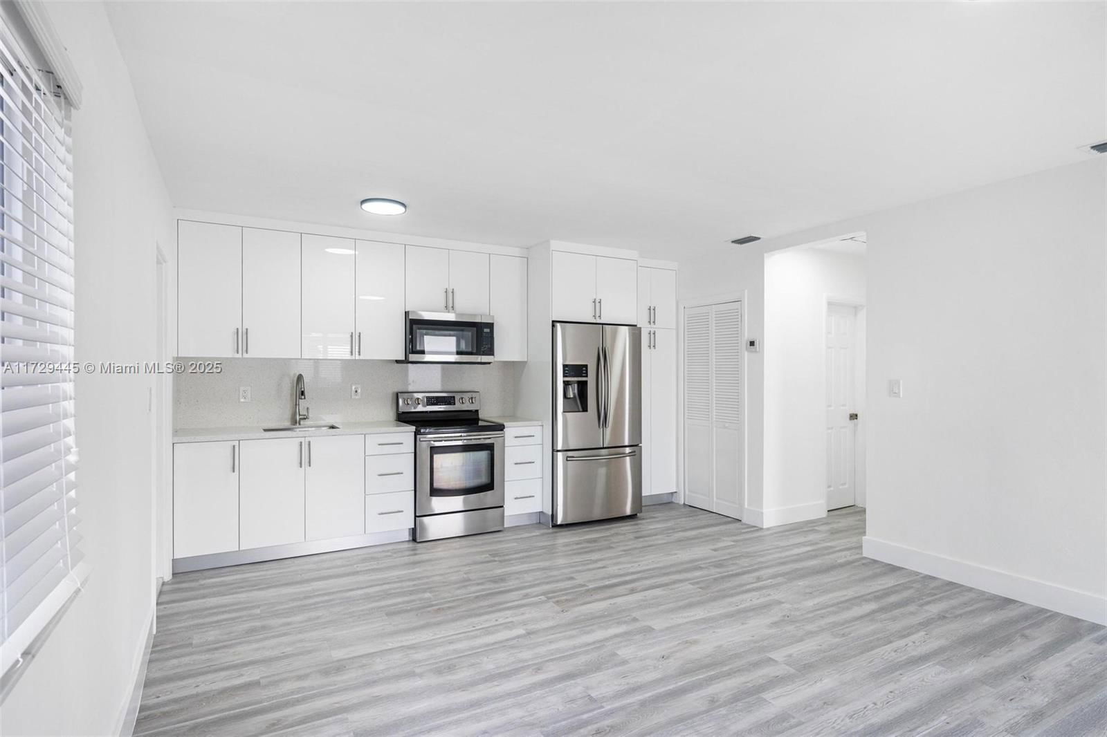Real estate property located at 3627 23rd Ave, Miami-dade, Garden City, Miami, FL
