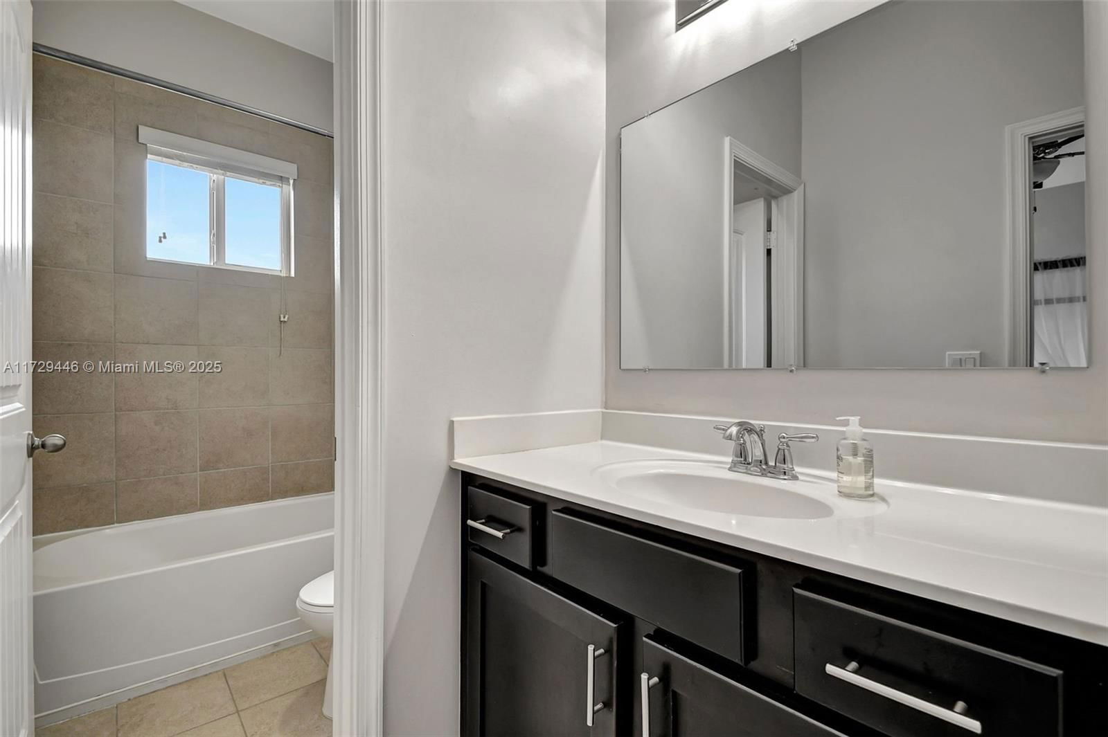 Real estate property located at 1119 Vermilion Dr, Palm Beach, Waterville, Lake Worth, FL