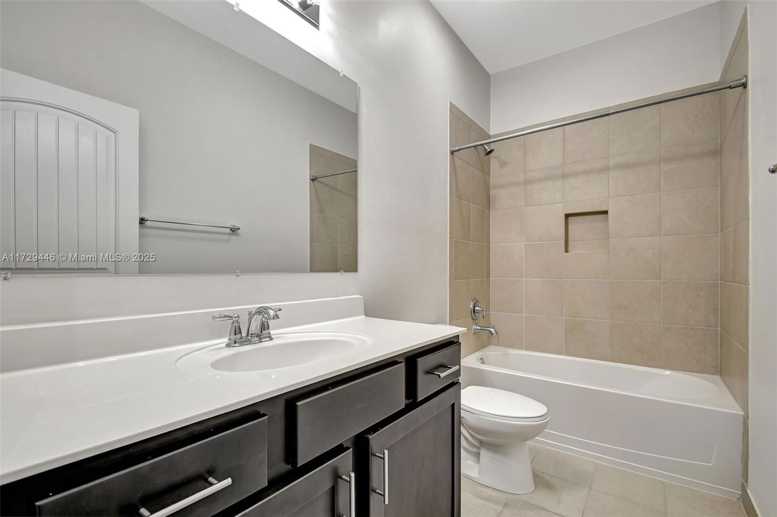 Real estate property located at 1119 Vermilion Dr, Palm Beach, Waterville, Lake Worth, FL