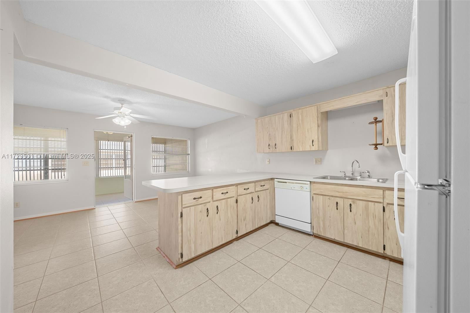 Real estate property located at 8677 95th Lane, Unit C, Marion, Circle Square Woods, Ocala, FL