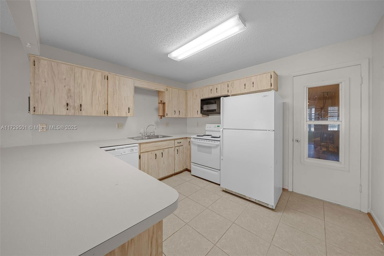 Real estate property located at 8677 95th Lane, Unit C, Marion, Circle Square Woods, Ocala, FL