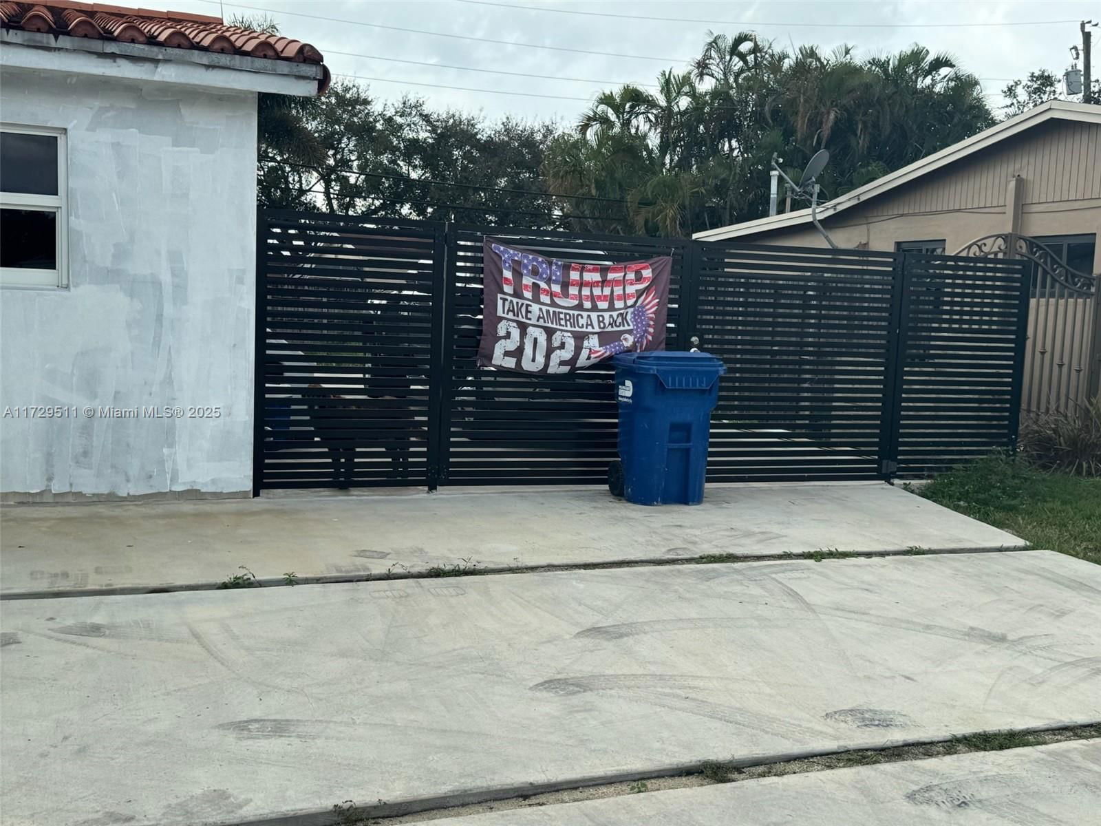 Real estate property located at 17410 81st Ave, Miami-dade, Palm Springs North Sec C, Hialeah, FL