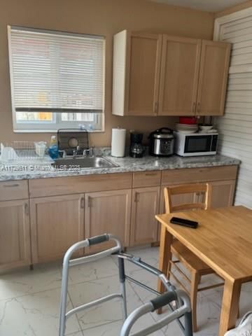 Real estate property located at 17410 81st Ave, Miami-dade, Palm Springs North Sec C, Hialeah, FL
