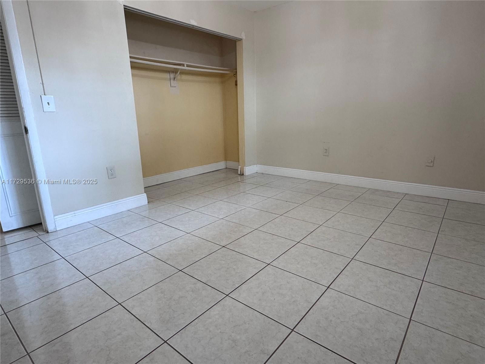 Real estate property located at 8415 107th Ave #153W, Miami-dade, Kendall Acres West Condo, Miami, FL