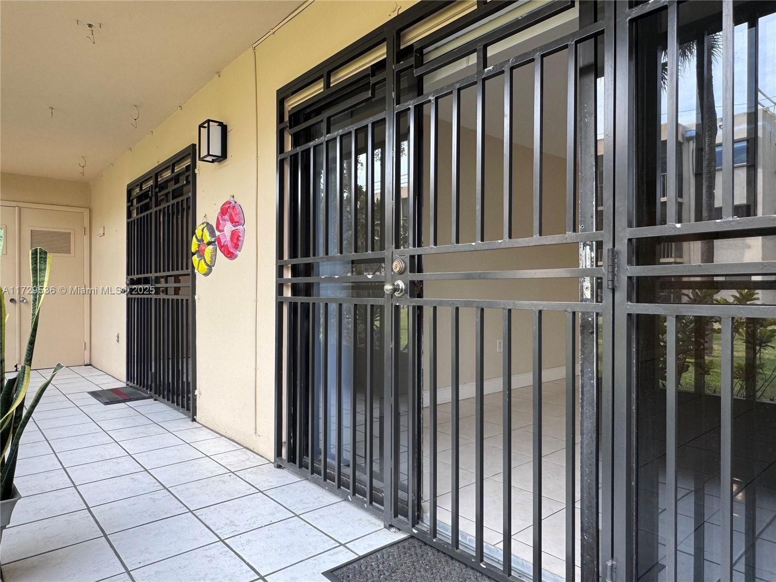 Real estate property located at 8415 107th Ave #153W, Miami-dade, Kendall Acres West Condo, Miami, FL