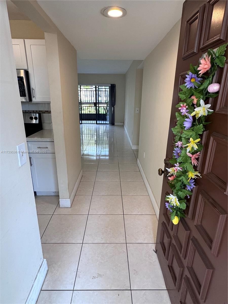 Real estate property located at 8415 107th Ave #153W, Miami-dade, Kendall Acres West Condo, Miami, FL