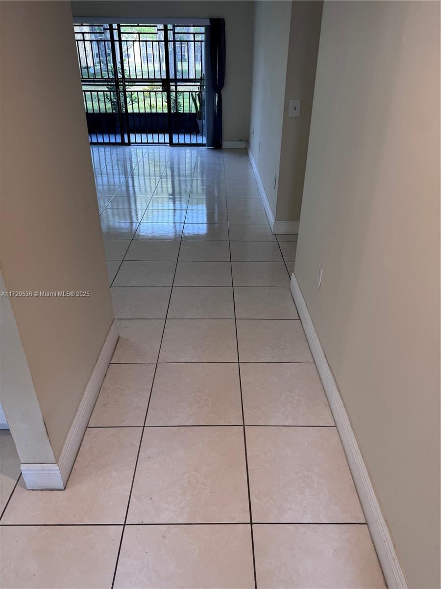 Real estate property located at 8415 107th Ave #153W, Miami-dade, Kendall Acres West Condo, Miami, FL