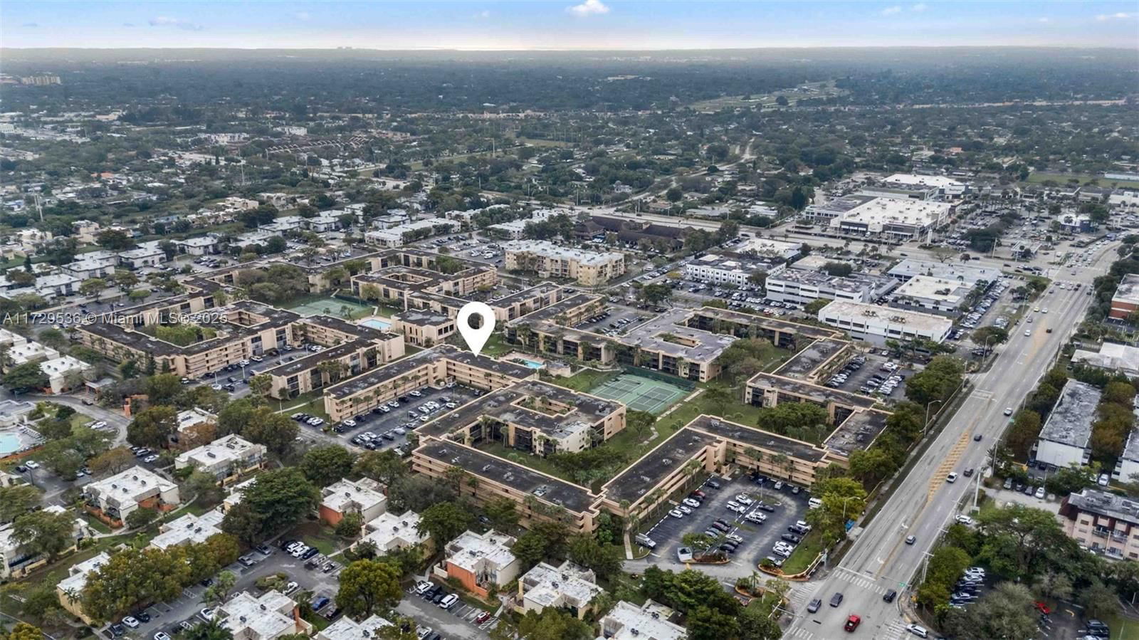 Real estate property located at 8415 107th Ave #153W, Miami-dade, Kendall Acres West Condo, Miami, FL