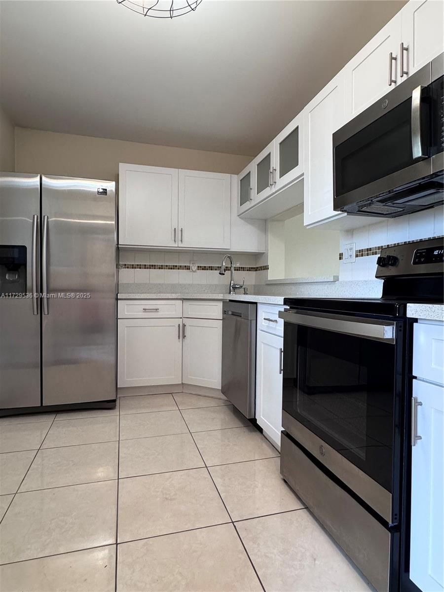 Real estate property located at 8415 107th Ave #153W, Miami-dade, Kendall Acres West Condo, Miami, FL