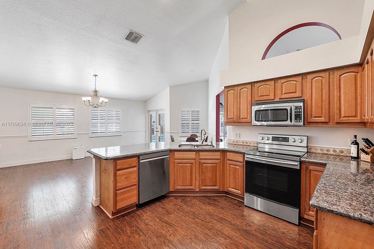 Real estate property located at 11474 Sanderling Dr, Palm Beach, Eastwood Of Wellington, Wellington, FL