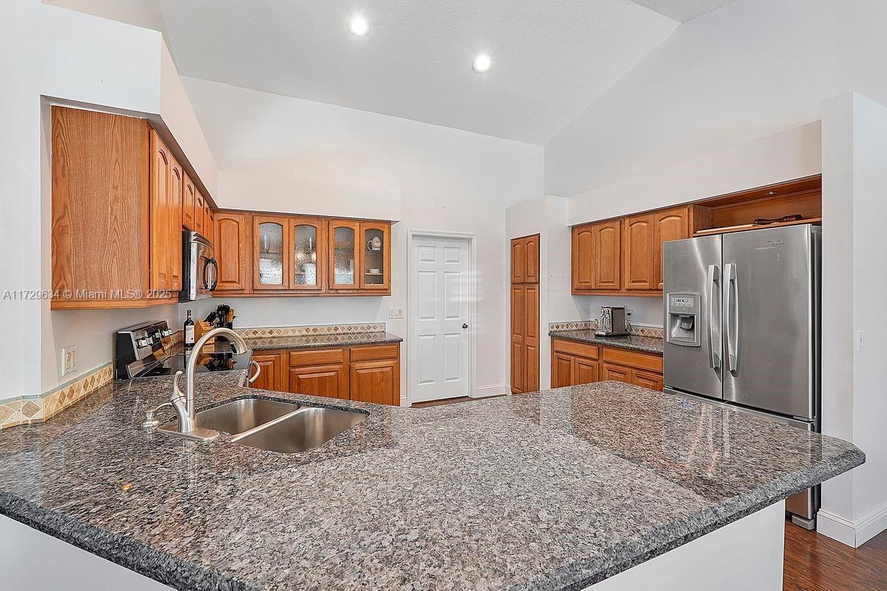 Real estate property located at 11474 Sanderling Dr, Palm Beach, Eastwood Of Wellington, Wellington, FL