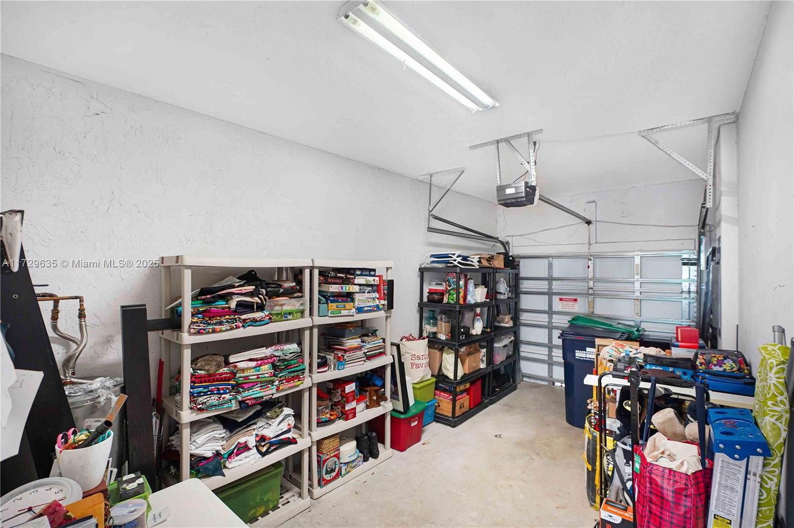 Real estate property located at 4872 107th Pl, Miami-dade, Savannah At Doral, Doral, FL