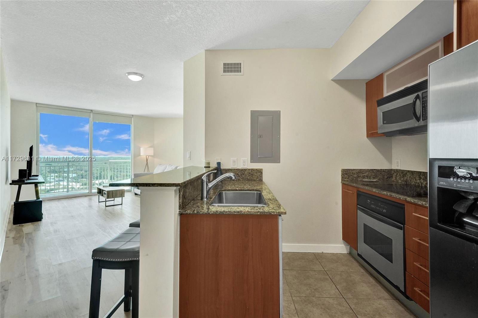 Real estate property located at 9055 73rd Ct #1503, Miami-dade, Metropolis I At Dadeland, Miami, FL