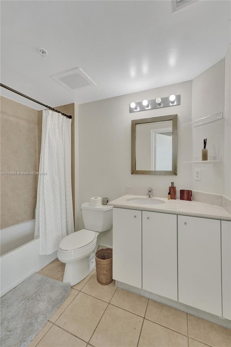 Real estate property located at 9055 73rd Ct #1503, Miami-dade, Metropolis I At Dadeland, Miami, FL