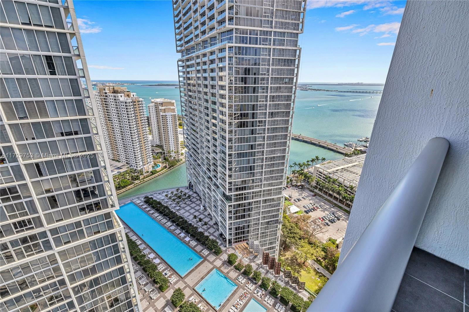 Real estate property located at 485 Brickell Ave #3702, Miami-dade, Icon Brickell Condo No 3, Miami, FL