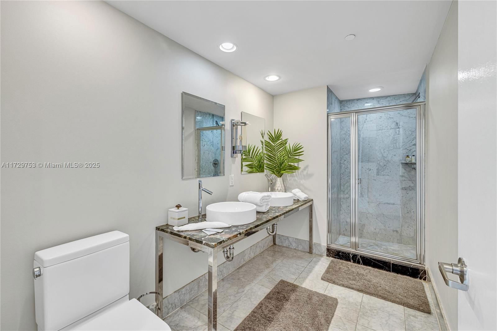 Real estate property located at 485 Brickell Ave #3702, Miami-dade, Icon Brickell Condo No 3, Miami, FL