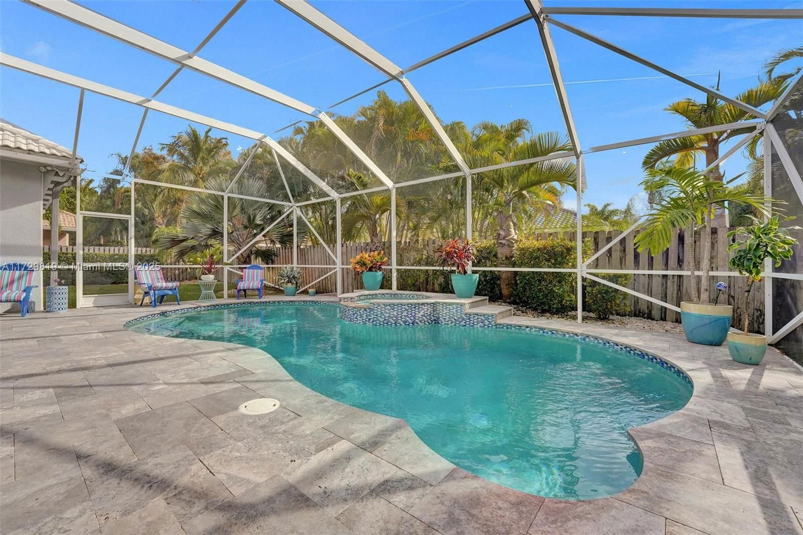 Real estate property located at 16266 Erie Pl, Broward, Estates Of Stirling Lake, Davie, FL