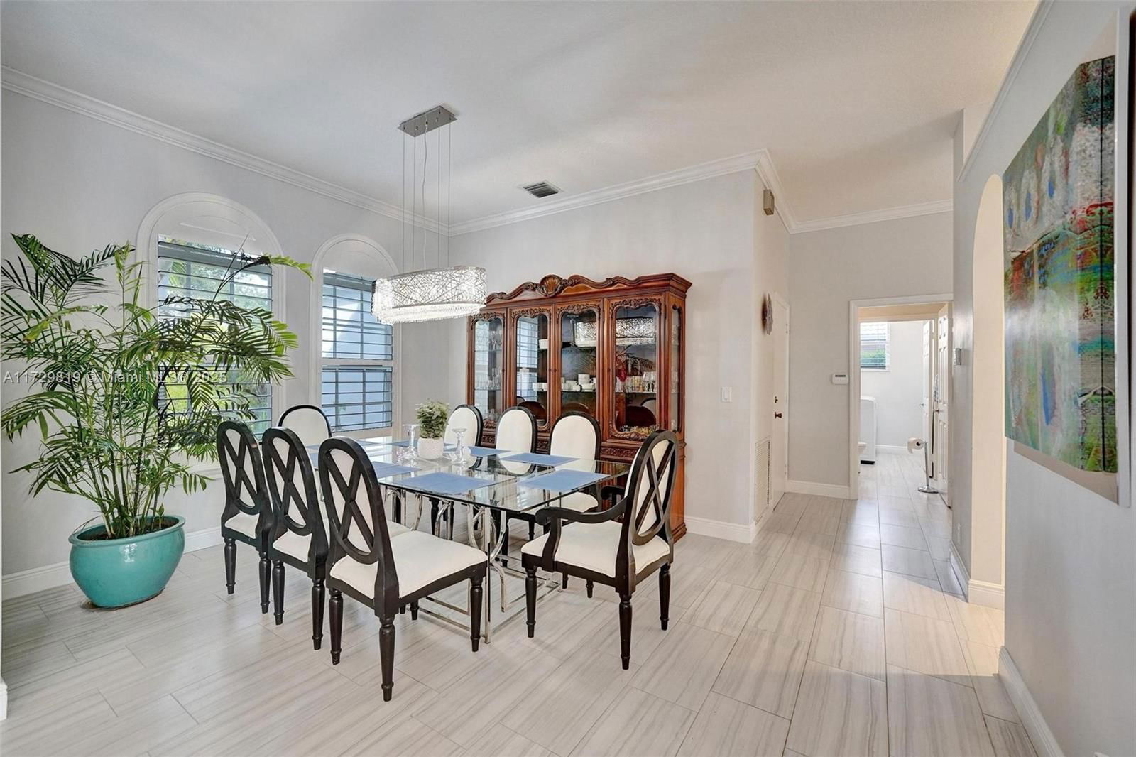 Real estate property located at 16266 Erie Pl, Broward, Estates Of Stirling Lake, Davie, FL