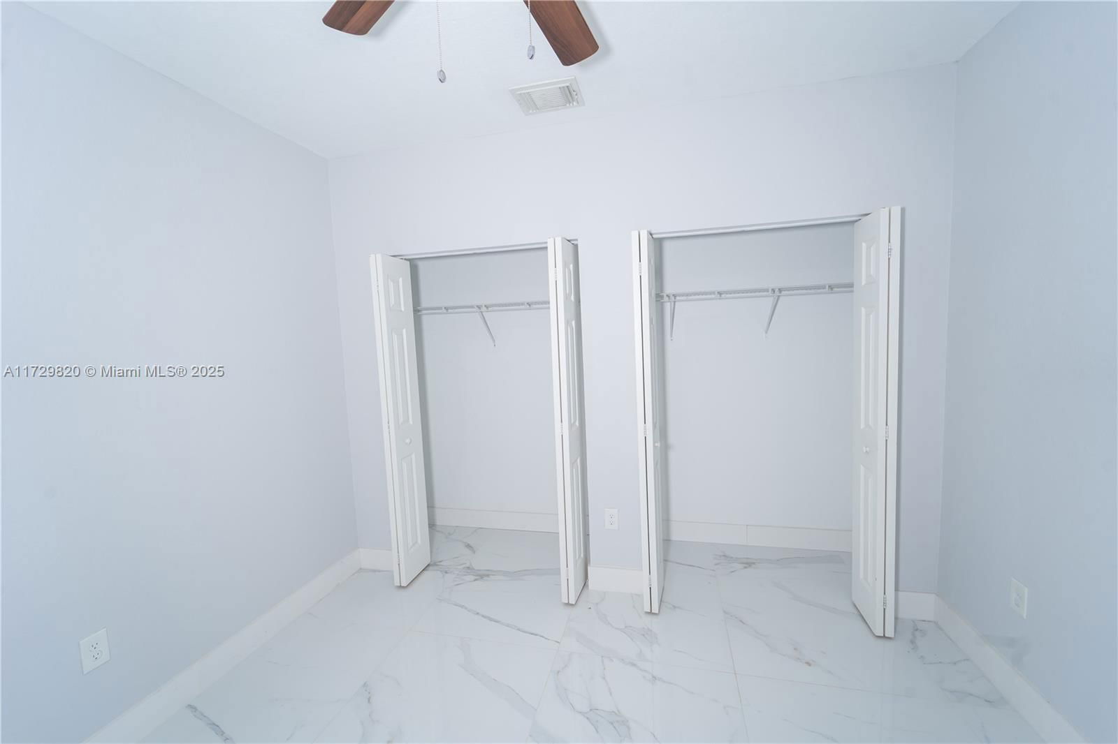 Real estate property located at 3176 4th St, Miami-dade, Bimini At The Oasis, Homestead, FL