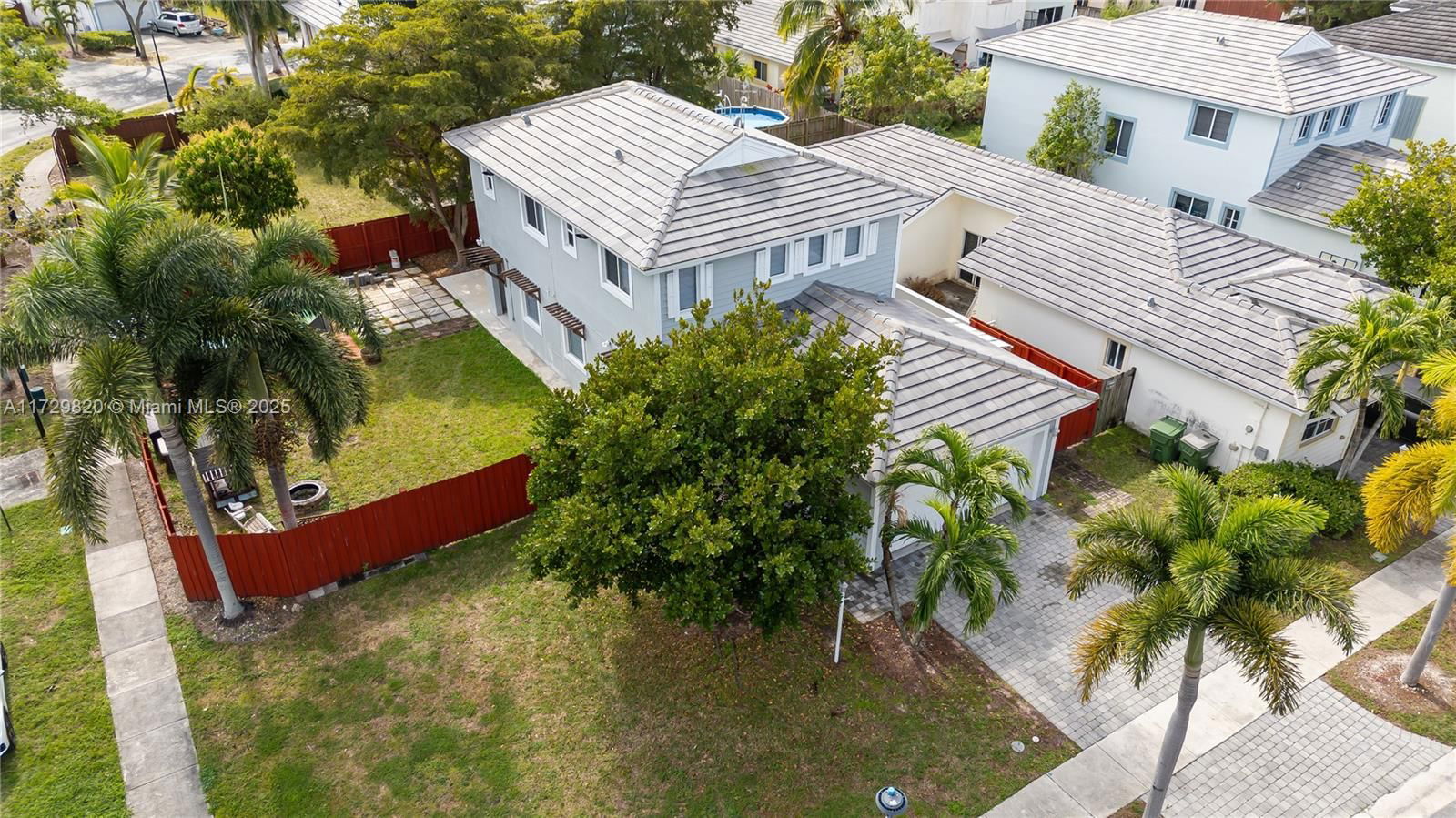 Real estate property located at 3176 4th St, Miami-dade, Bimini At The Oasis, Homestead, FL