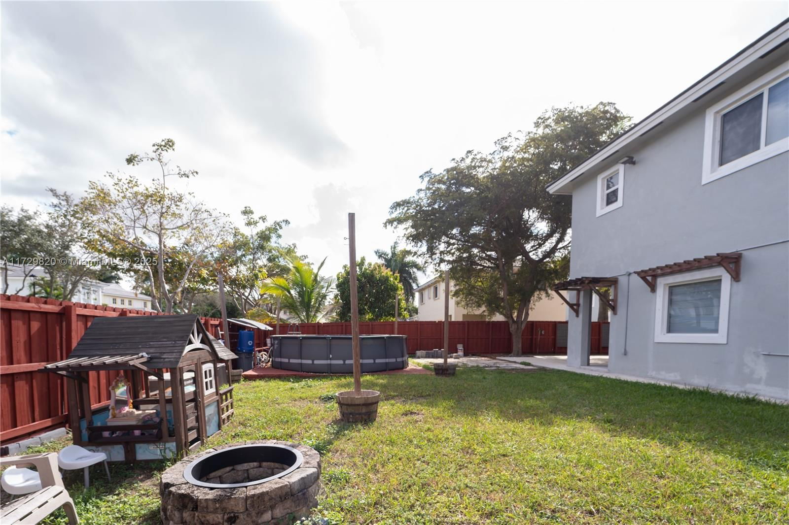 Real estate property located at 3176 4th St, Miami-dade, Bimini At The Oasis, Homestead, FL