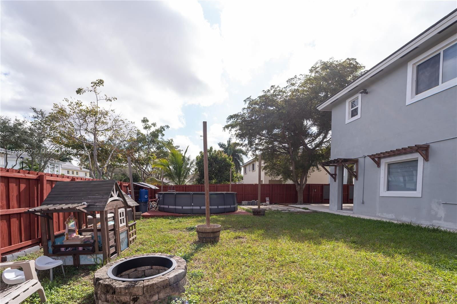 Real estate property located at 3176 4th St, Miami-dade, Bimini At The Oasis, Homestead, FL