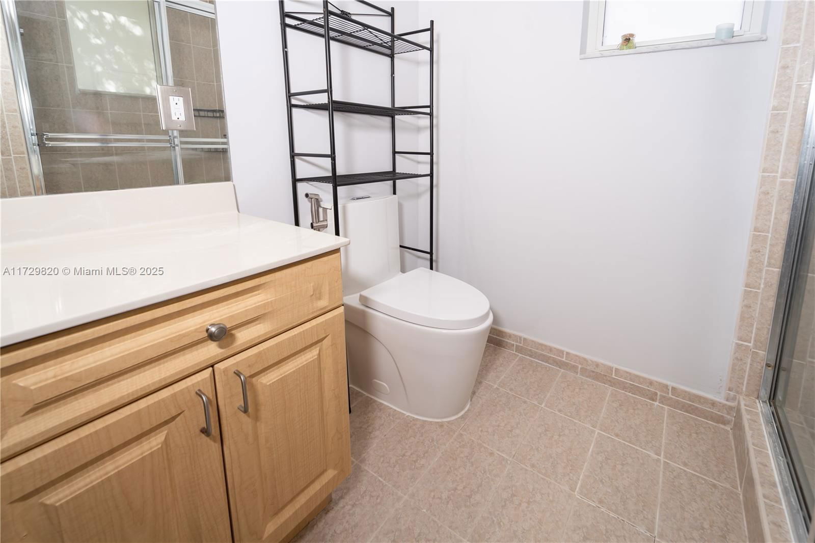 Real estate property located at 3176 4th St, Miami-dade, Bimini At The Oasis, Homestead, FL