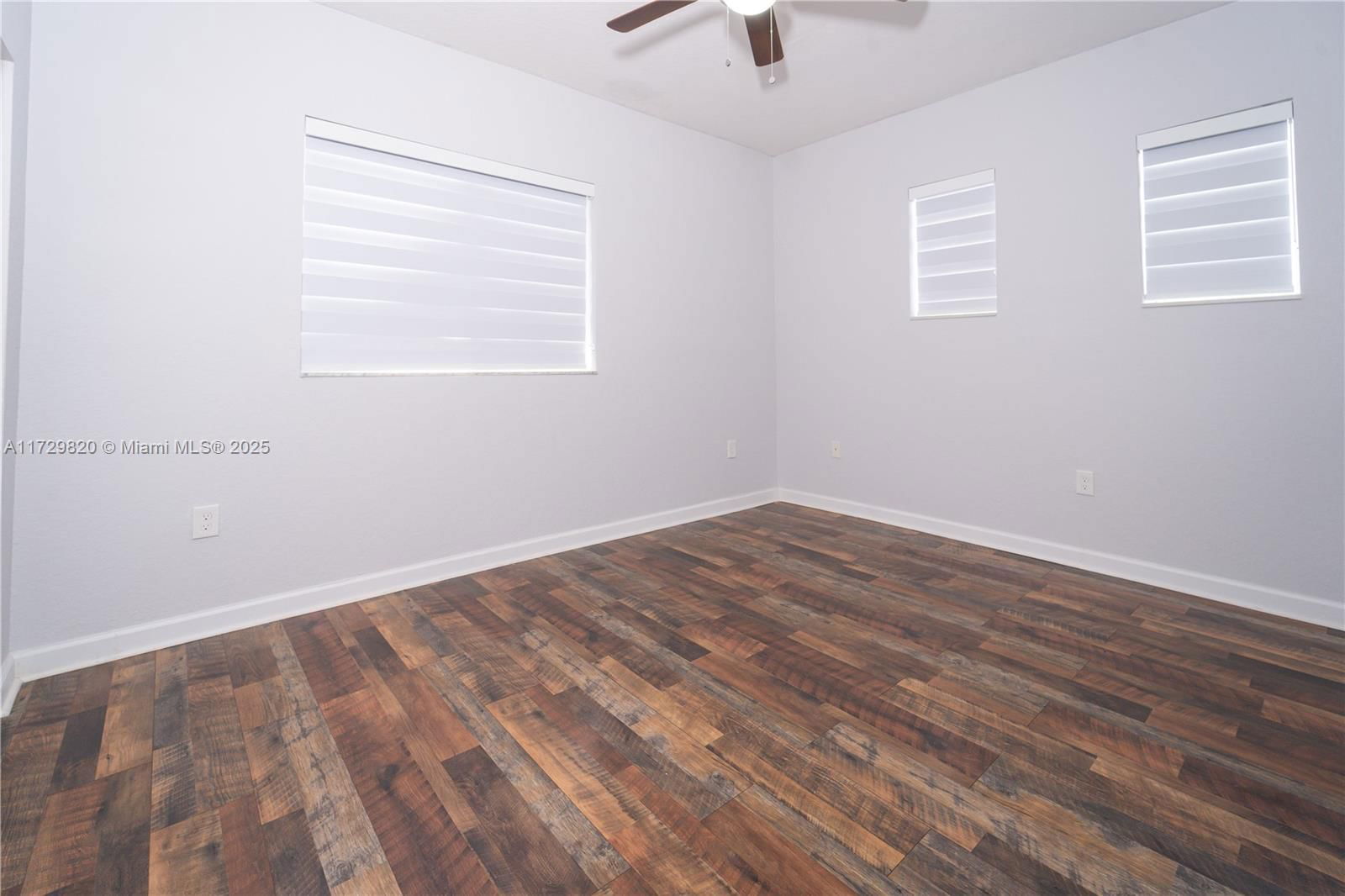 Real estate property located at 3176 4th St, Miami-dade, Bimini At The Oasis, Homestead, FL
