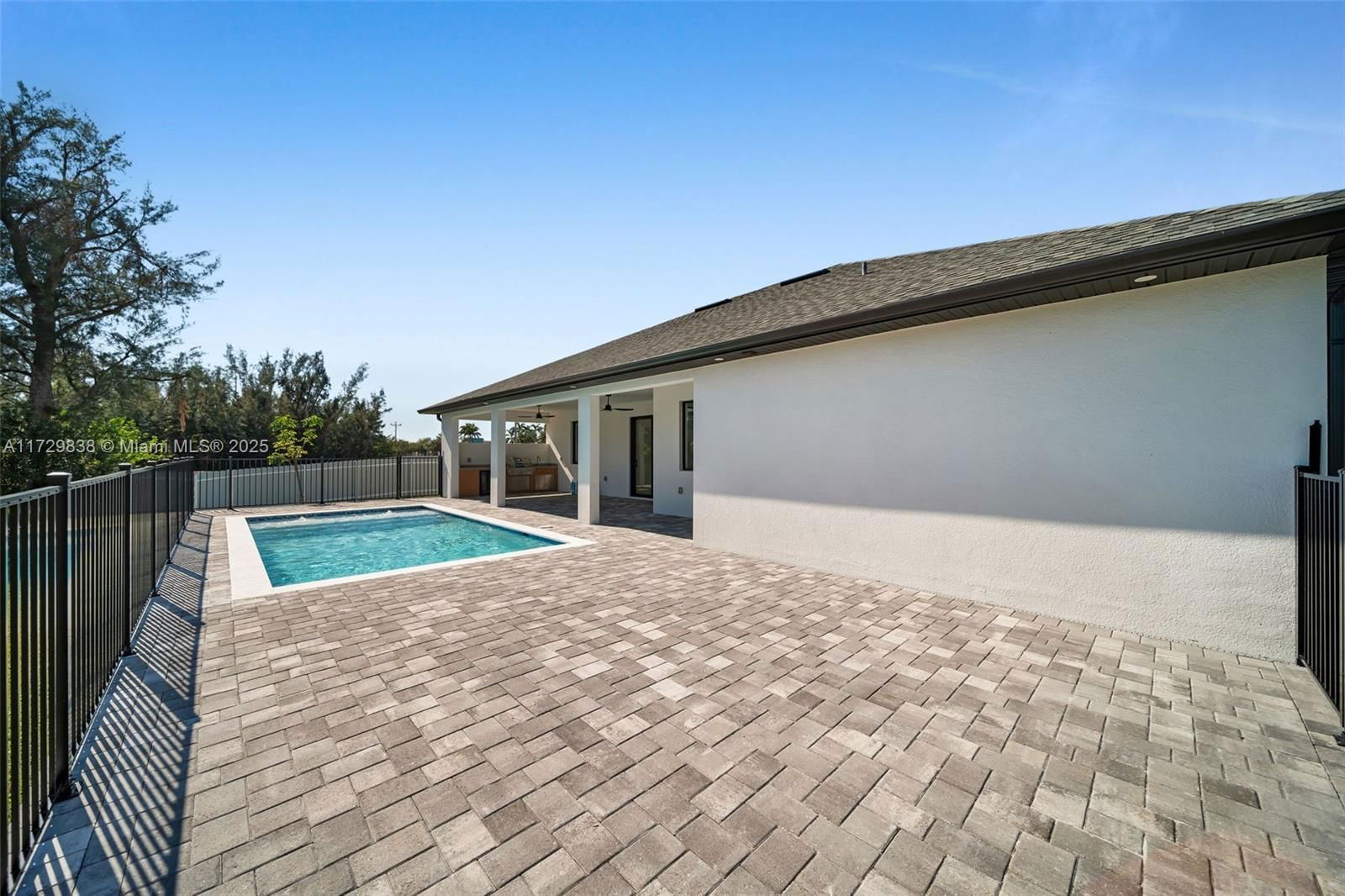 Real estate property located at 2219 Surfside BLVD, Lee, None, Cape Coral, FL