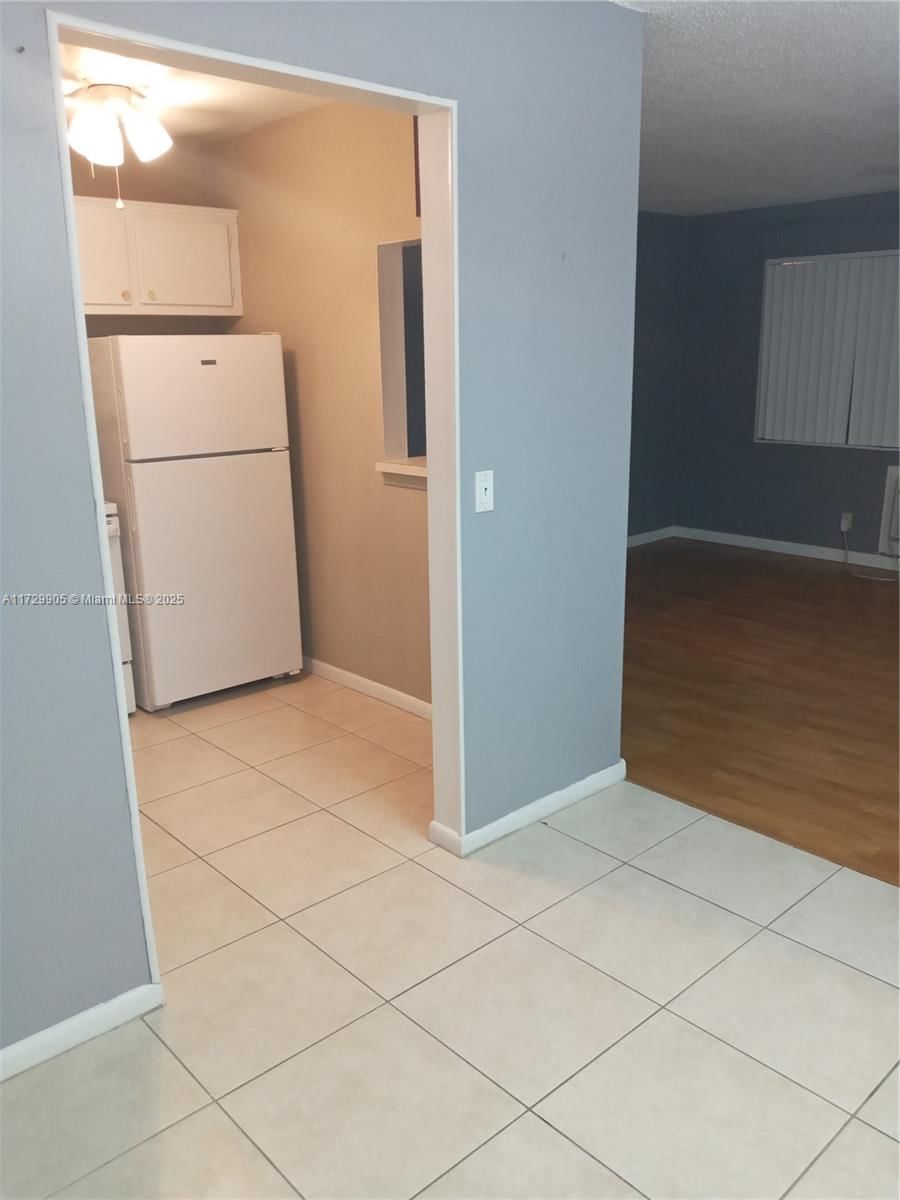 Real estate property located at 390 Windsor Q #390, Palm Beach, Windsor Condos, West Palm Beach, FL