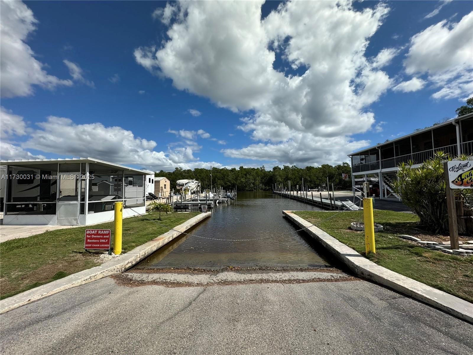 Real estate property located at 675 Copeland Ave S # 5, Collier, Fishermans Cove Of Collier, Everglades City, FL