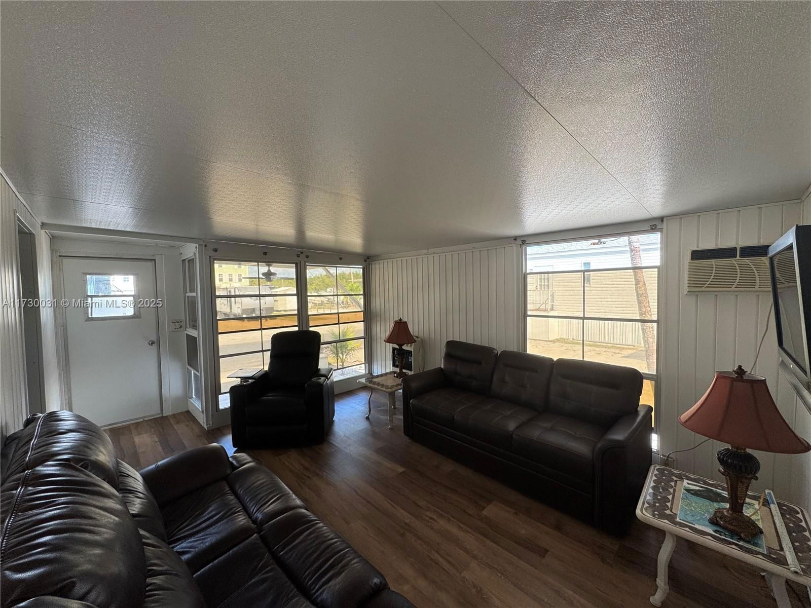 Real estate property located at 675 Copeland Ave S # 5, Collier, Fishermans Cove Of Collier, Everglades City, FL