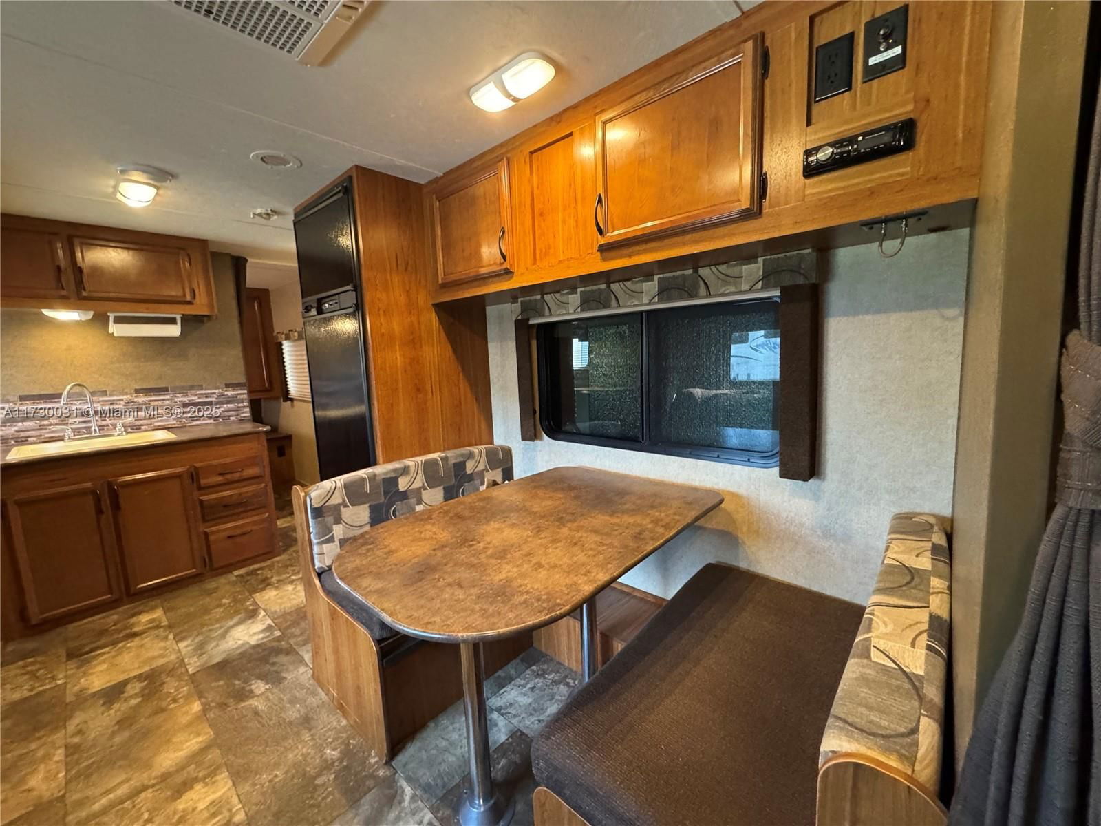 Real estate property located at 675 Copeland Ave S # 5, Collier, Fishermans Cove Of Collier, Everglades City, FL