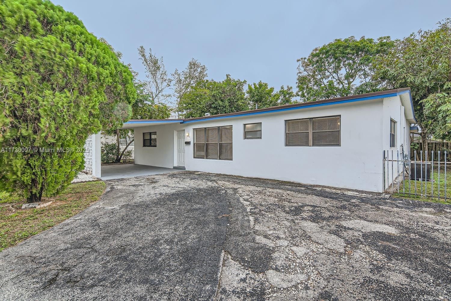 Real estate property located at 6250 18th Pl, Broward, SUNRISE GOLF VILLAGE SEC, Sunrise, FL