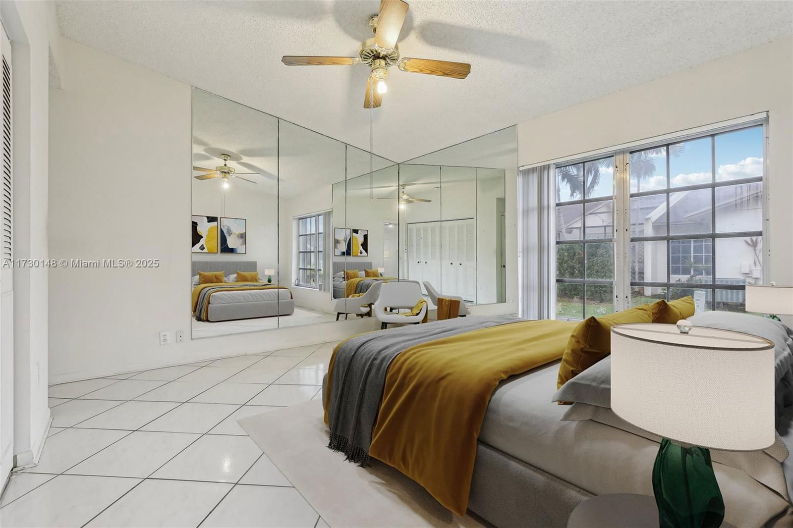 Real estate property located at 11716 110th Ter, Miami-dade, Woodstock Villas, Miami, FL